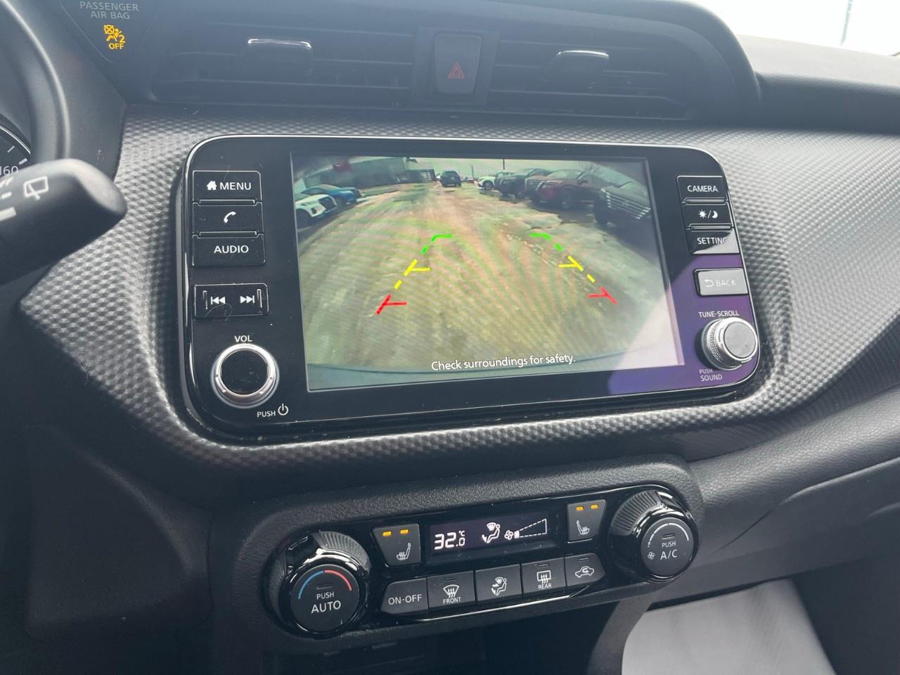 2021 Nissan Kicks SV FWD Photo