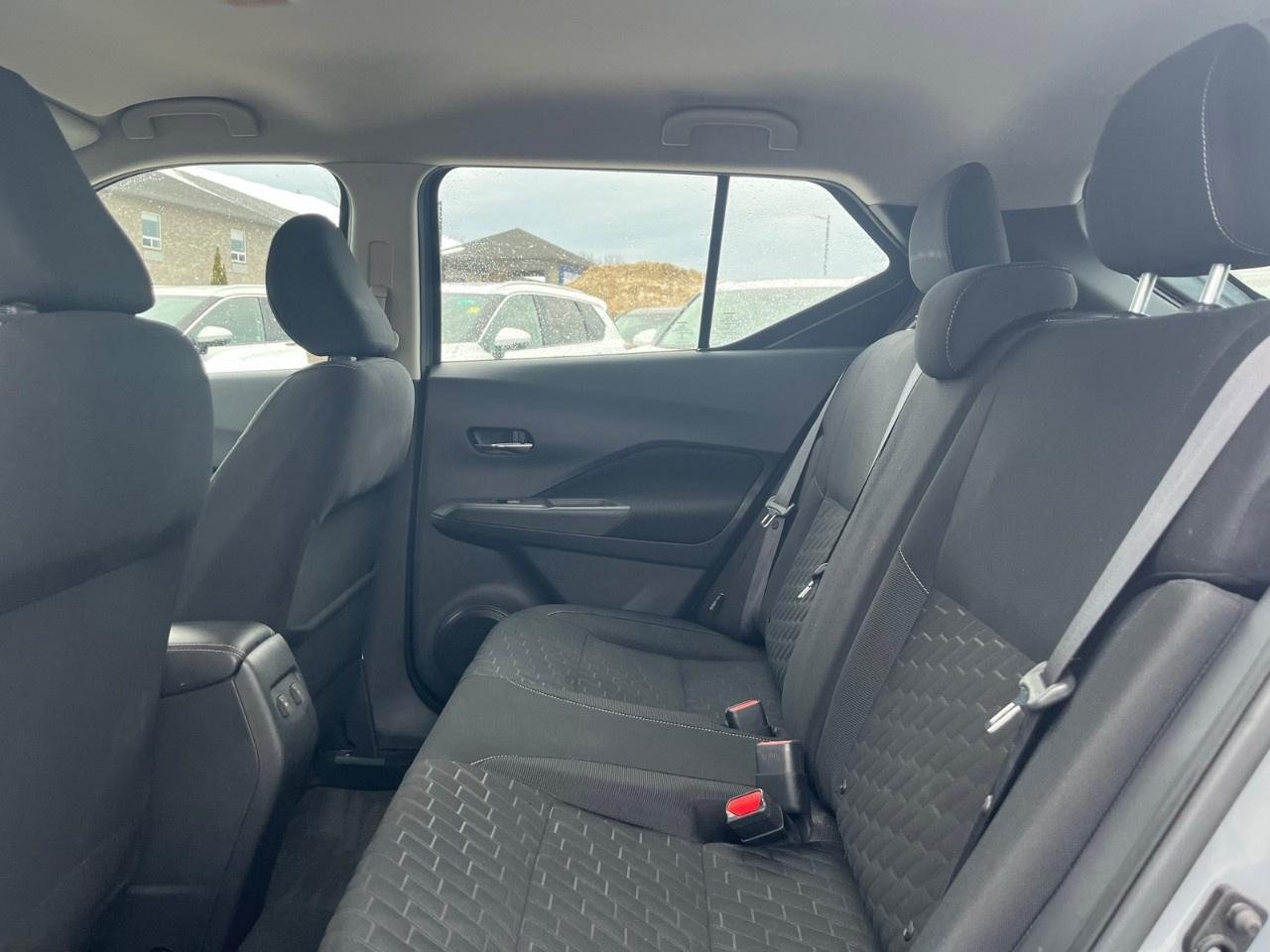 2021 Nissan Kicks SV FWD Photo