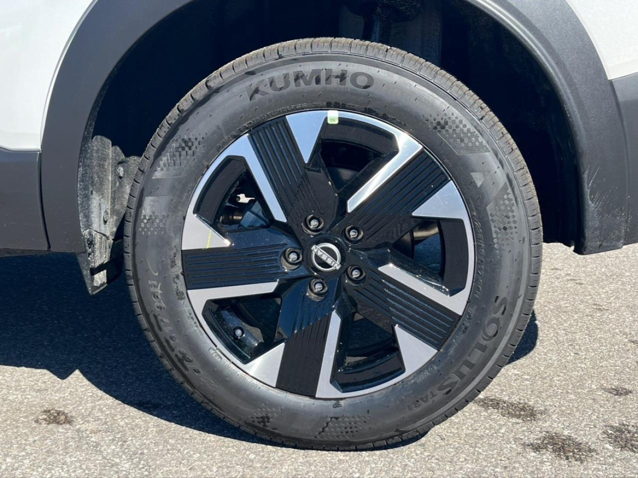 2026 Nissan Kicks SV AWD Photo