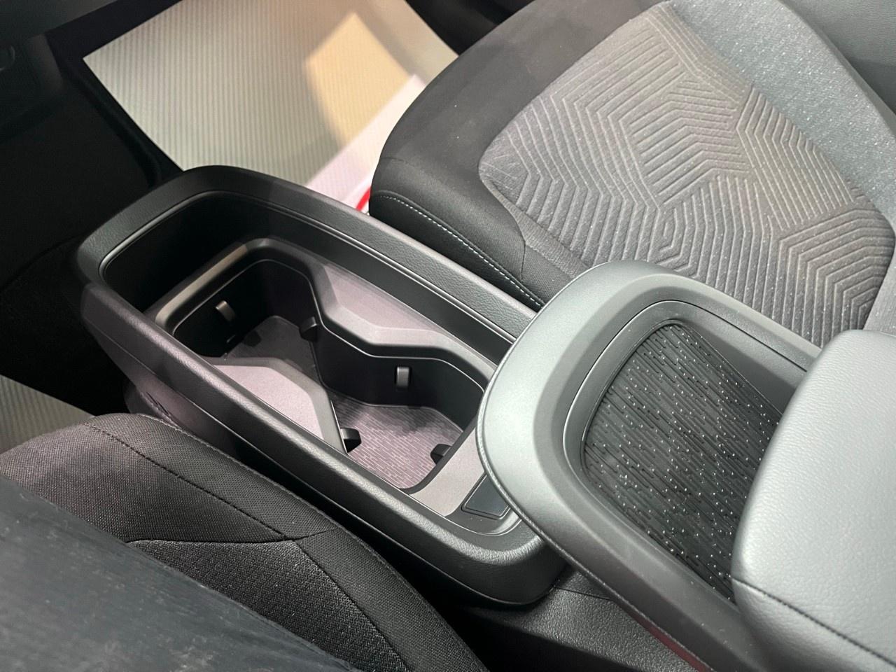 2026 Nissan Leaf S  FWD Photo