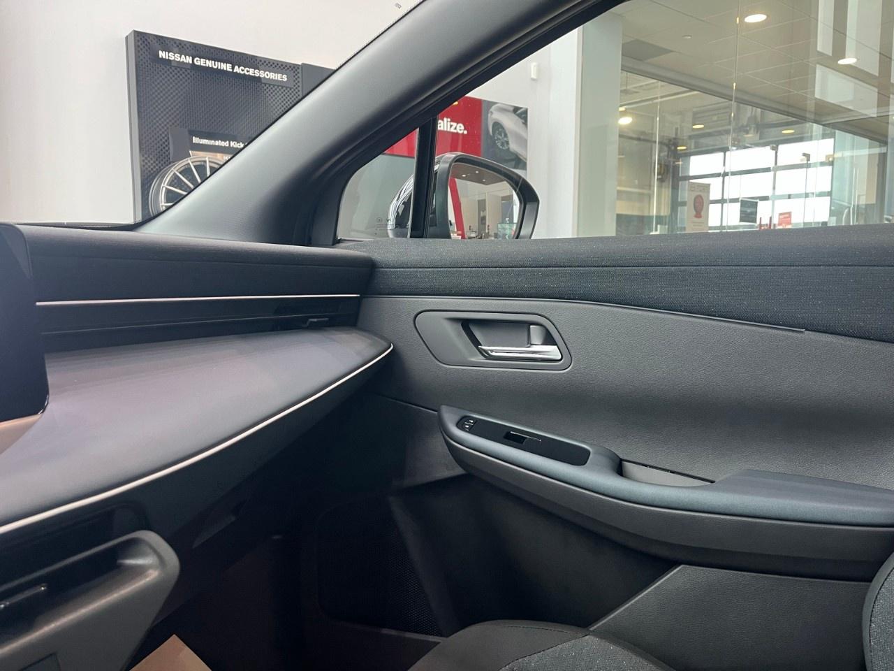 2026 Nissan Leaf S  FWD Photo