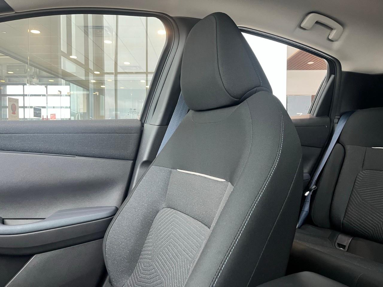 2026 Nissan Leaf S  FWD Photo