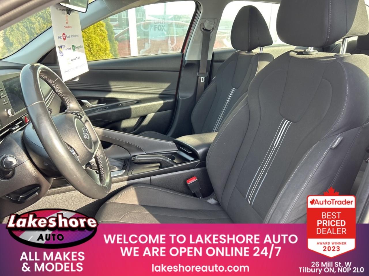 2021 Hyundai Elantra Preferred Photo