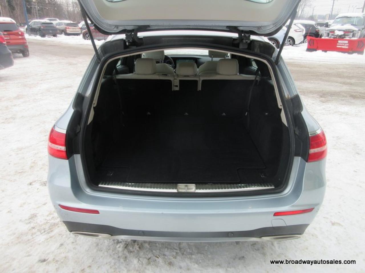 2018 Mercedes-Benz E-Class E400 ALL-WHEEL DRIVE LUXURY-VERSION 7 PASSENGER 3.0L - V6.. BENCH & 3RD ROW.. NAVIGATION.. SUNROOF.. LEATHER.. HEATED SEATS & WHEEL.. Photo