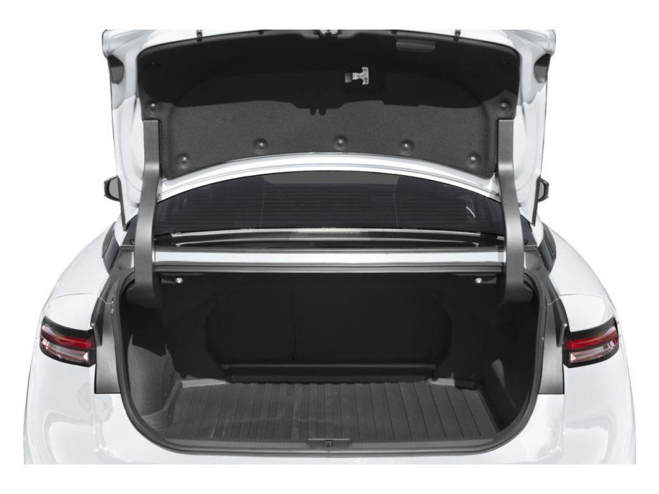 2024 Toyota Crown Platinum Photo