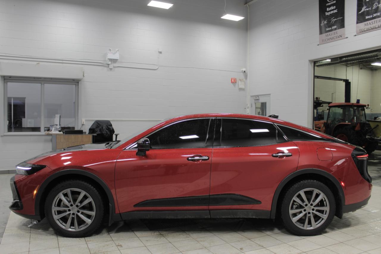 2024 Toyota Crown Platinum Photo