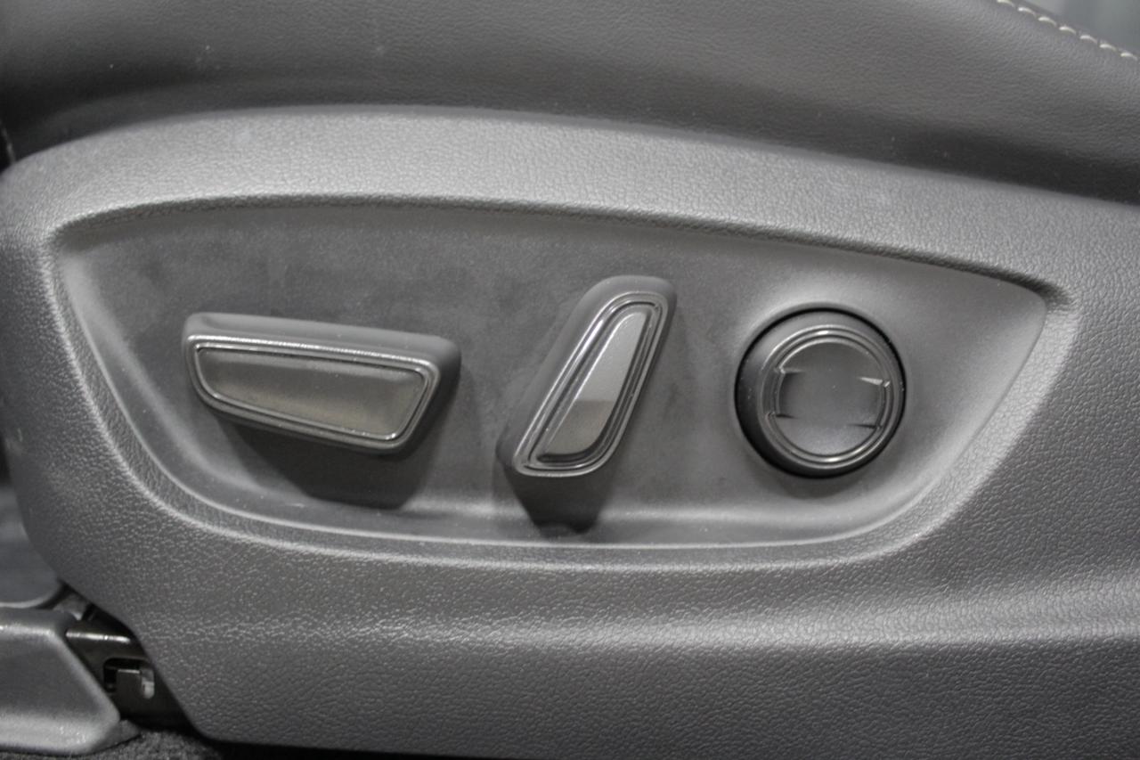 2024 Toyota Crown Platinum Photo