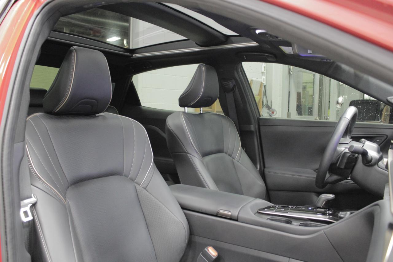 2024 Toyota Crown Platinum Photo