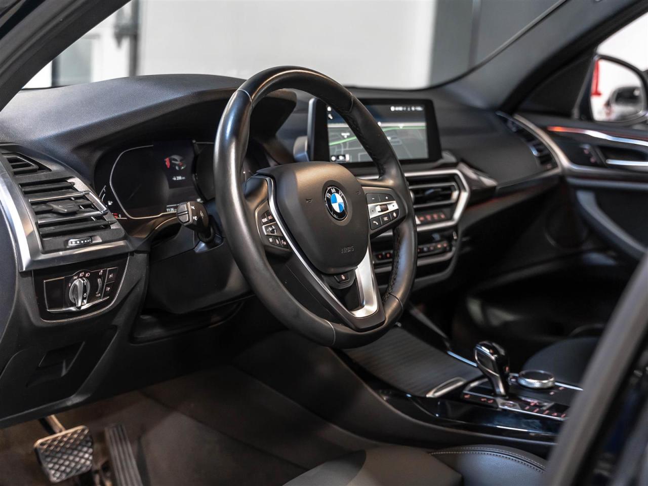 2022 BMW X3 xDrive30i|BLINDSPOT|NAVI|REARCAM|PANO|LOADED Photo4