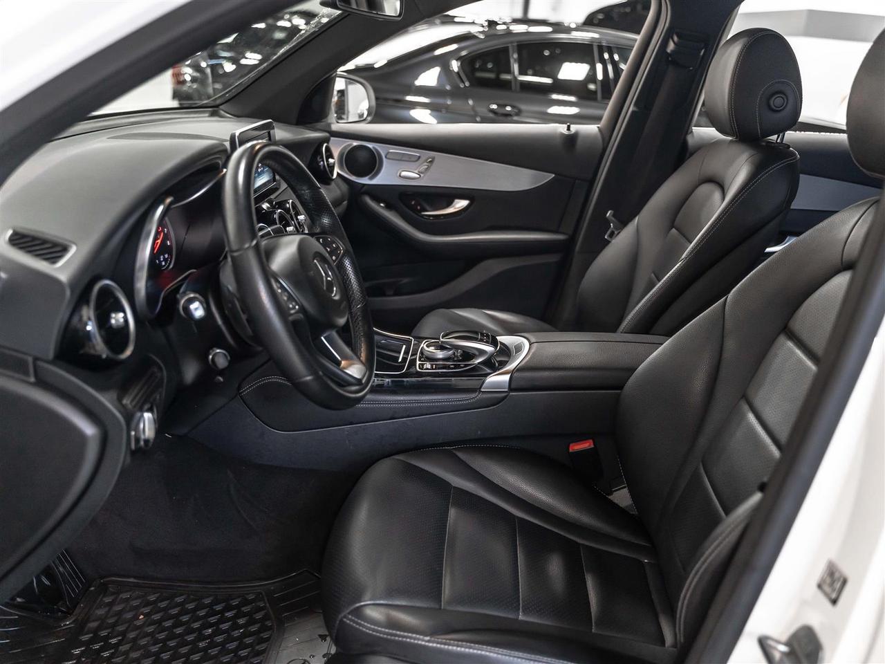 2017 Mercedes-Benz GLC GLC 300|ACCIDENT FREE|ONTARIO VEHICLE|BLINDSPOT Photo