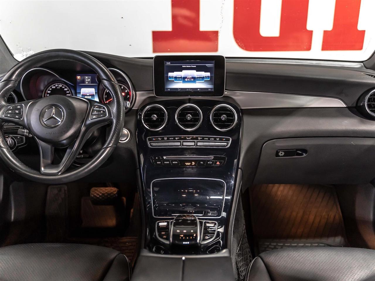 2017 Mercedes-Benz GLC GLC 300|ACCIDENT FREE|ONTARIO VEHICLE|BLINDSPOT Photo