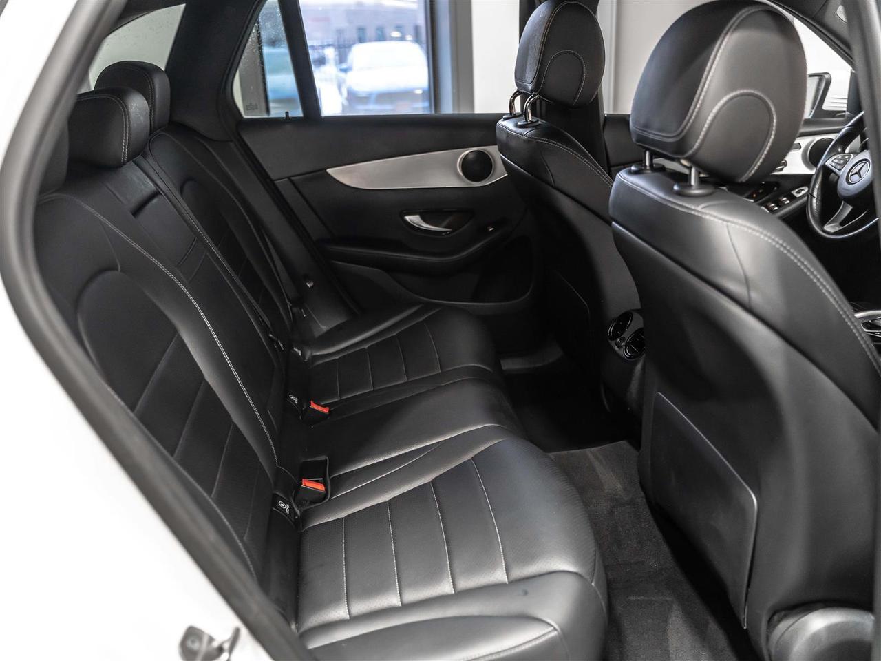 2017 Mercedes-Benz GLC GLC 300|ACCIDENT FREE|ONTARIO VEHICLE|BLINDSPOT Photo