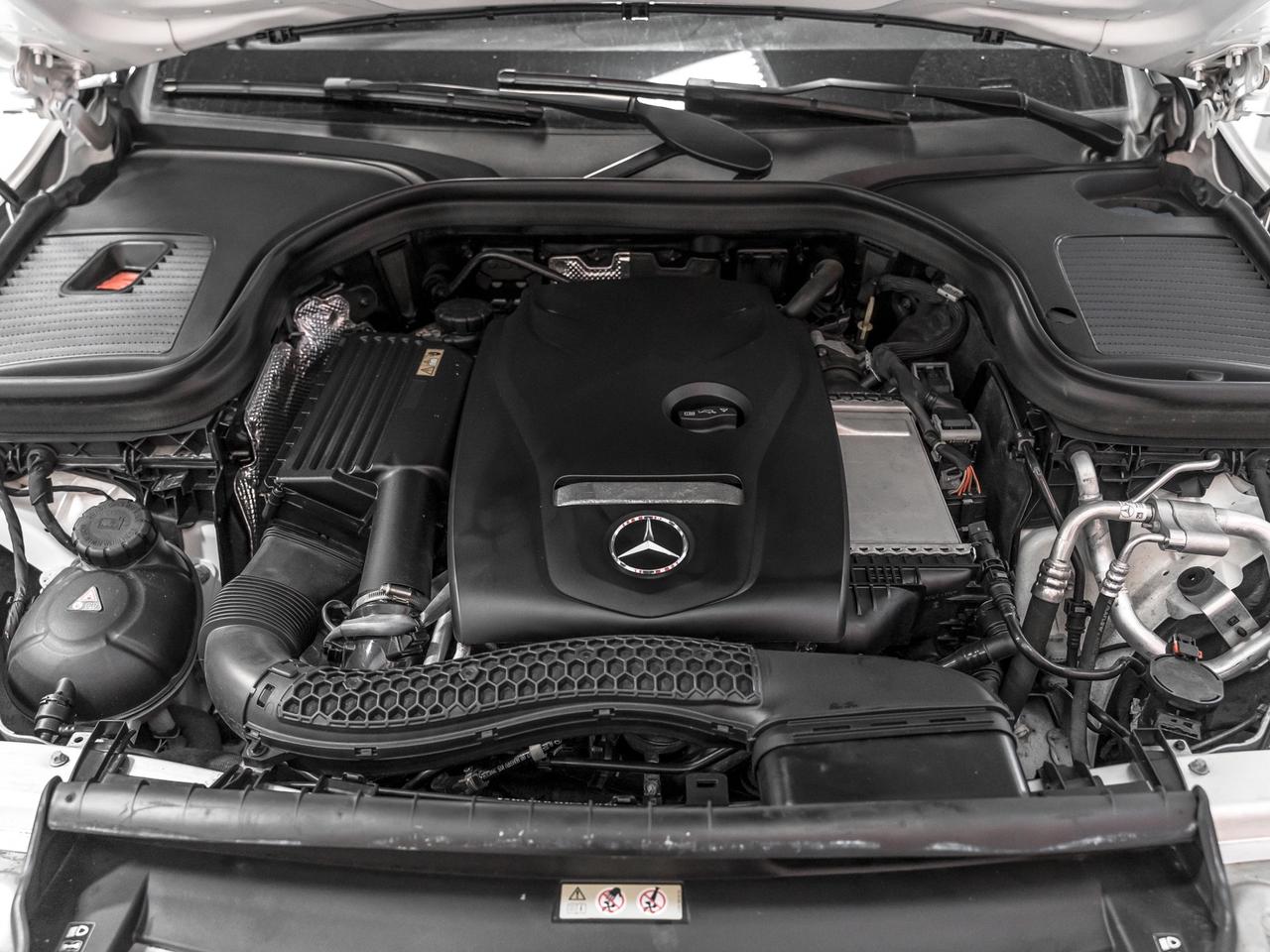 2017 Mercedes-Benz GLC GLC 300|ACCIDENT FREE|ONTARIO VEHICLE|BLINDSPOT Photo