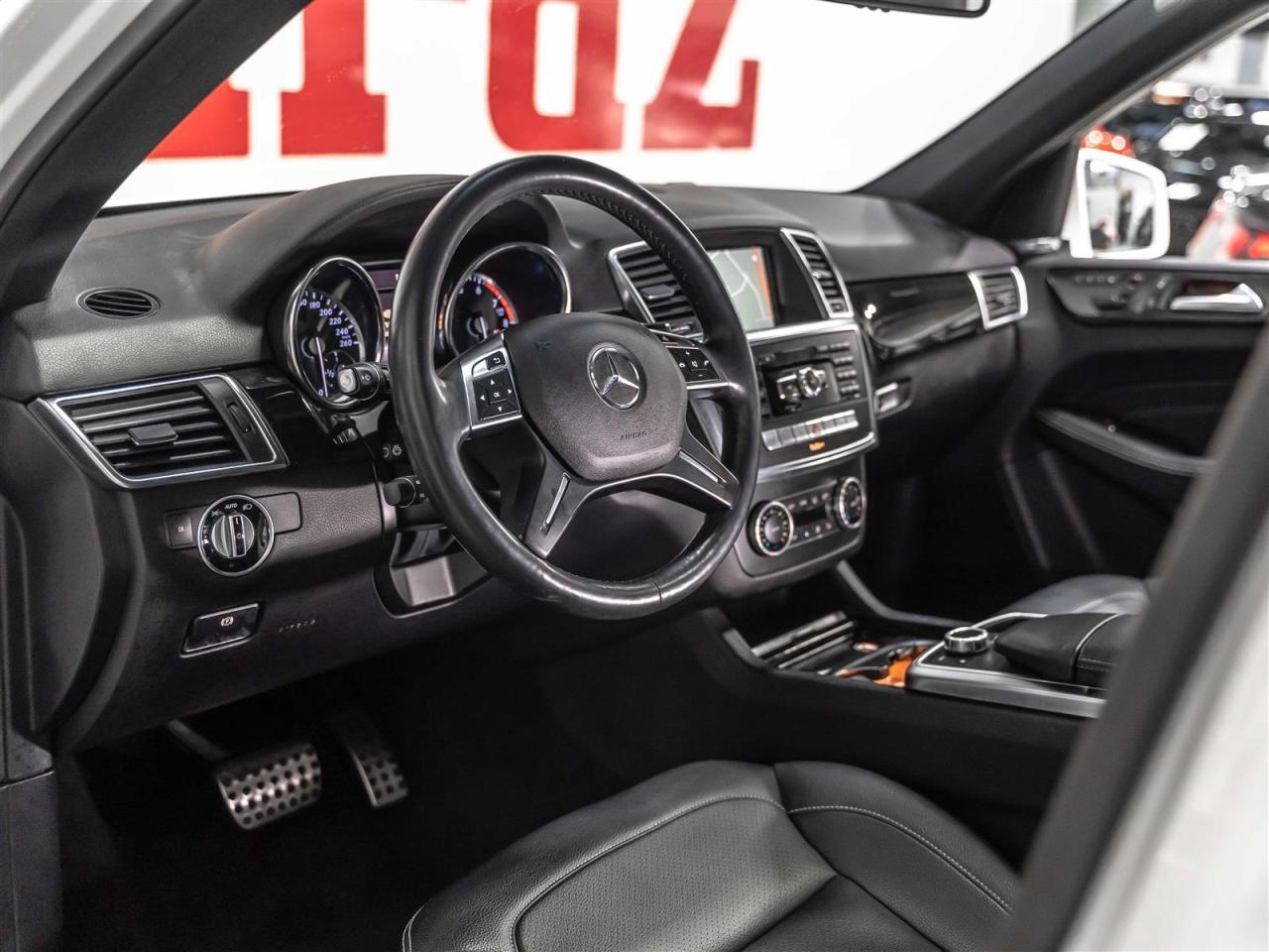 2015 Mercedes-Benz ML 320 NAVI|BLINDSPOT|360CAM|PANO|HARMAN KARDON|ACCIDENT FREE Photo4