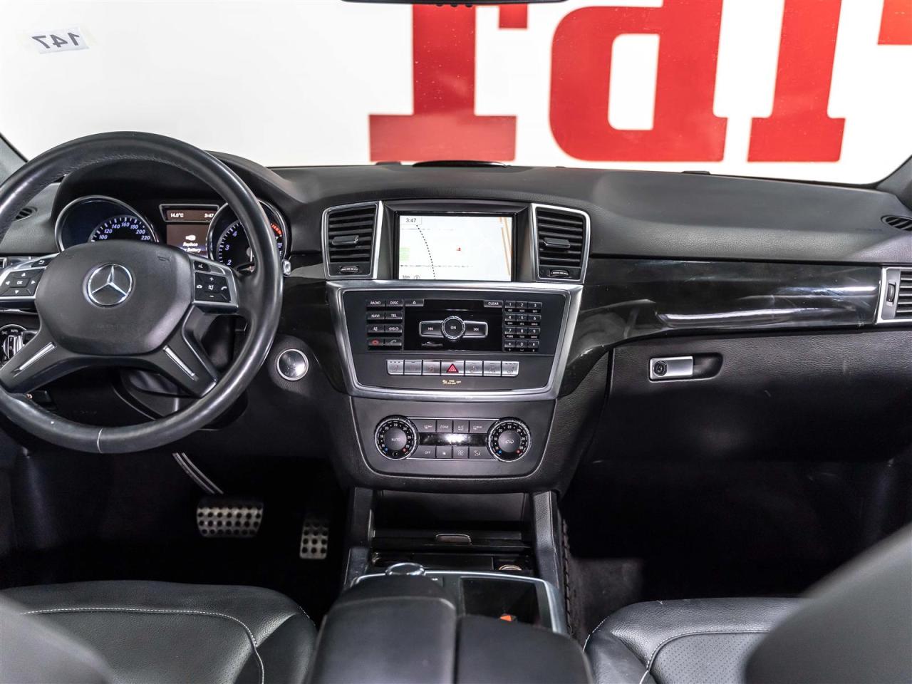 2015 Mercedes-Benz ML 320 NAVI|BLINDSPOT|360CAM|PANO|HARMAN KARDON|ACCIDENT FREE Photo