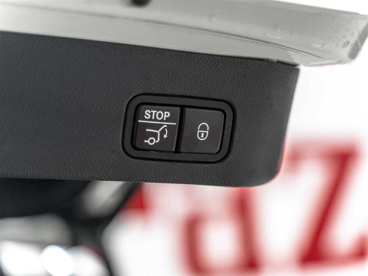 2015 Mercedes-Benz ML 320 NAVI|BLINDSPOT|360CAM|PANO|HARMAN KARDON|ACCIDENT FREE Photo