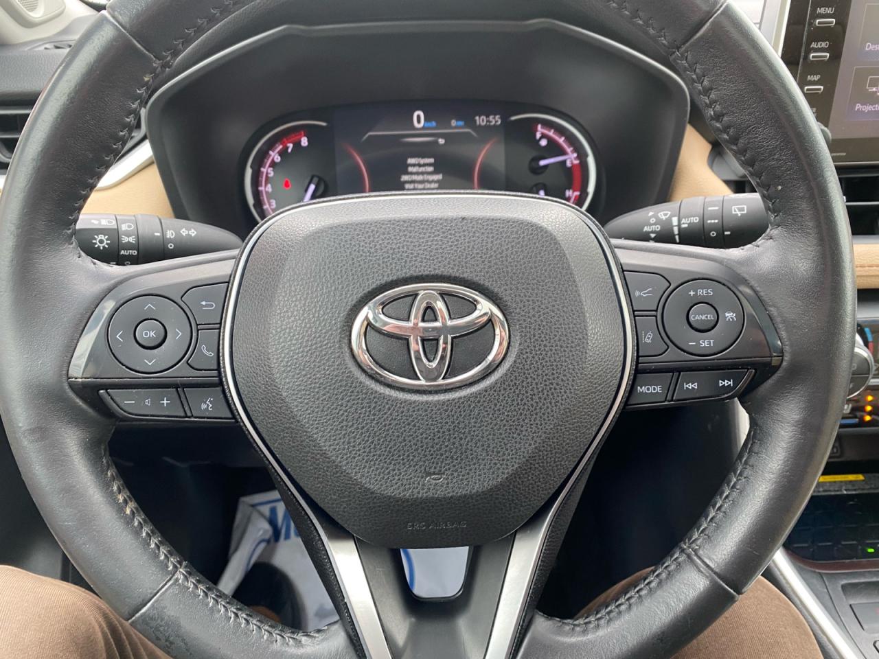 2019 Toyota RAV4 Limited | AWD | Sunroof | NAV ***SOLD*** Photo