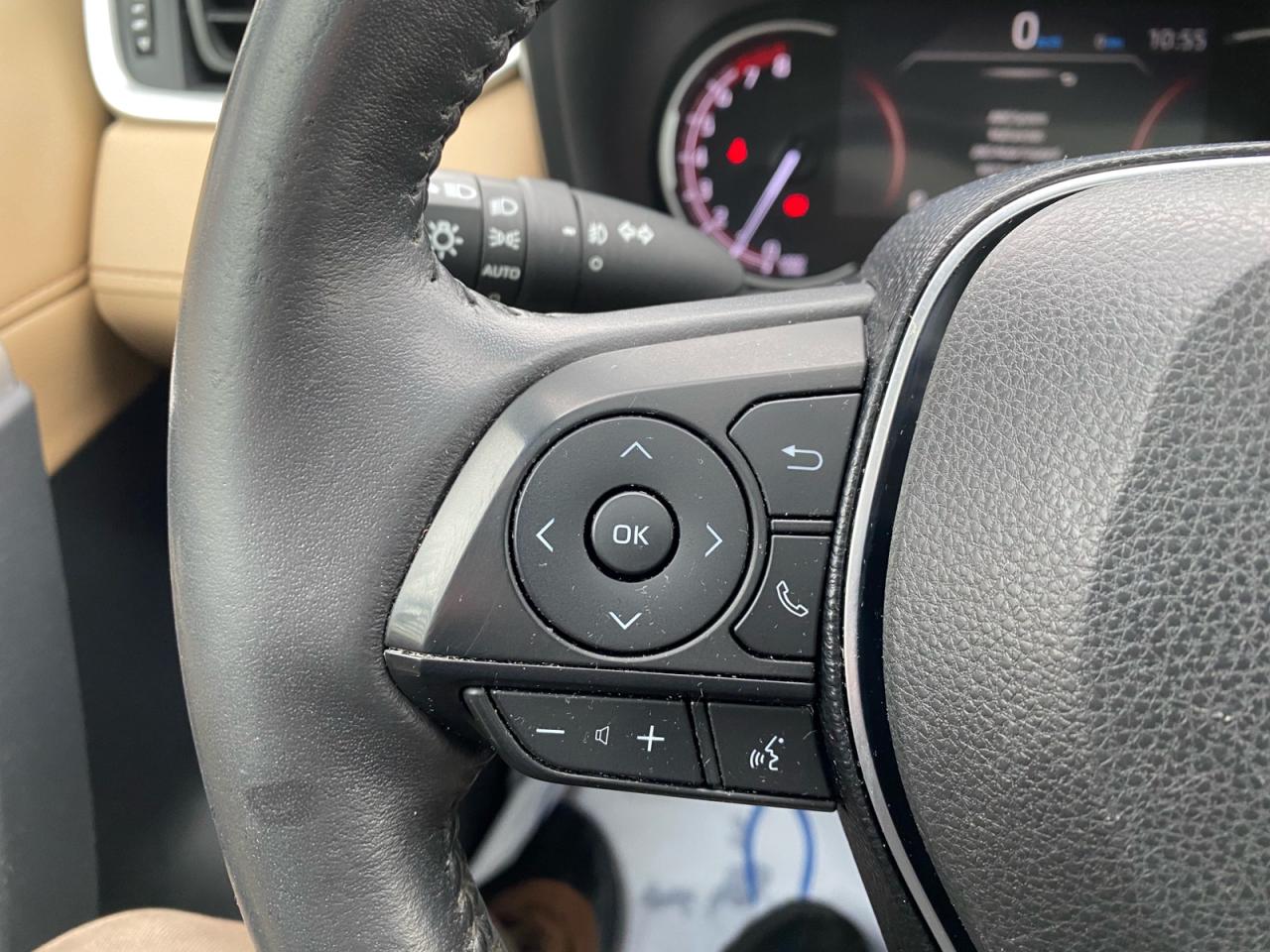 2019 Toyota RAV4 Limited | AWD | Sunroof | NAV ***SOLD*** Photo