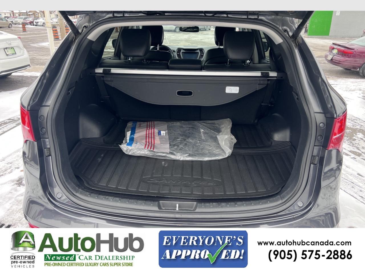 2016 Hyundai Santa Fe Sport SPORT LIMITED-NAV-LEATHER-PANO.ROOF Photo