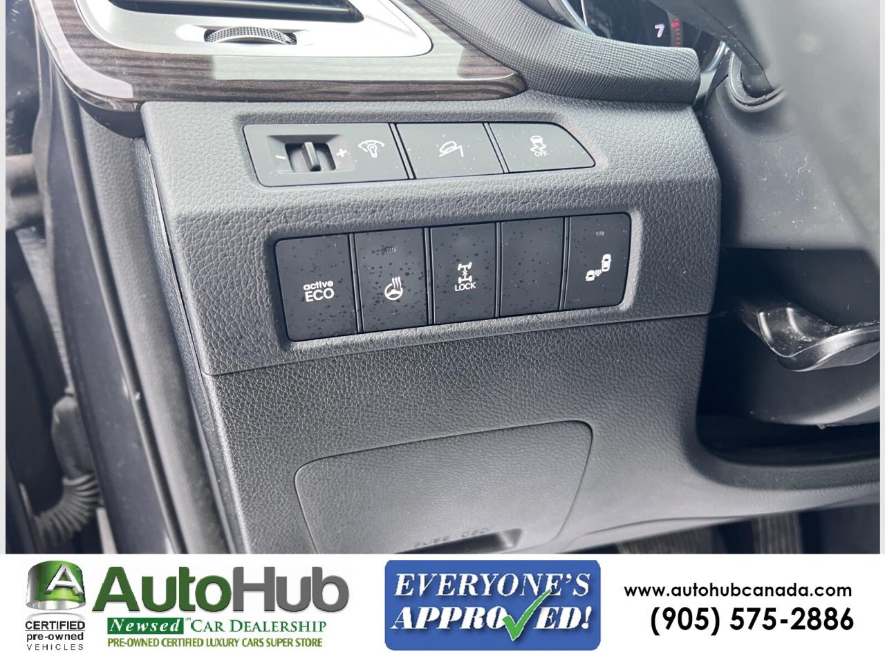 2016 Hyundai Santa Fe Sport SPORT LIMITED-NAV-LEATHER-PANO.ROOF Photo