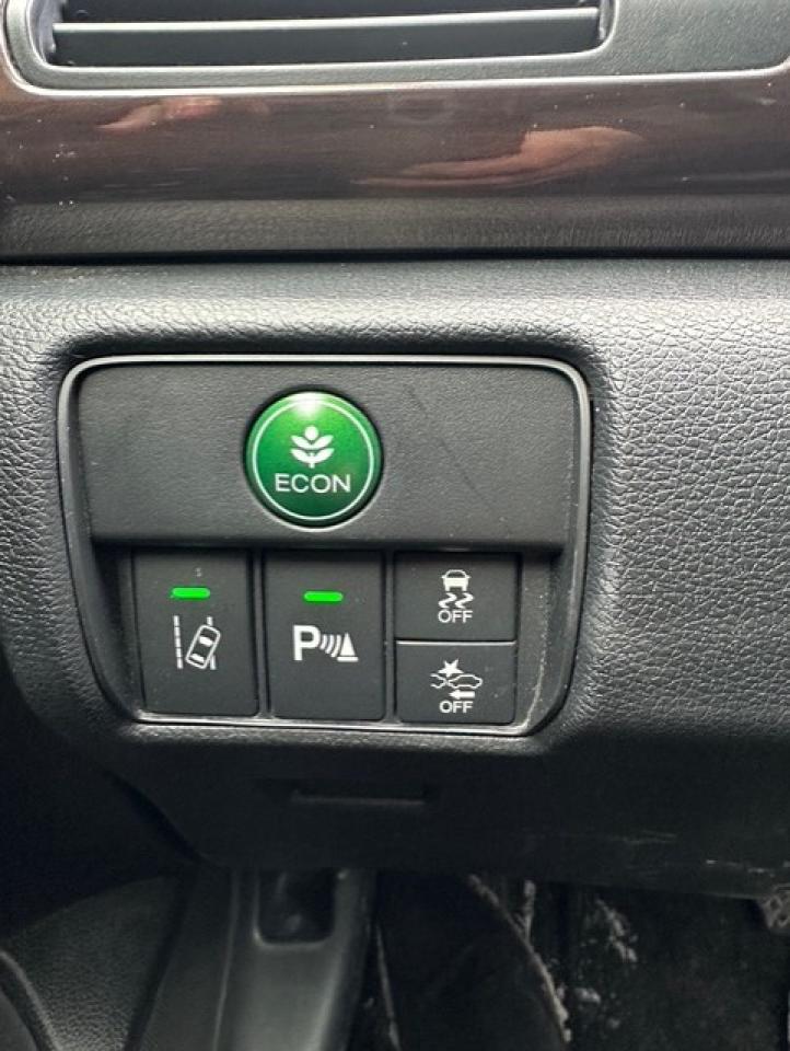 2016 Honda Accord Touring Photo