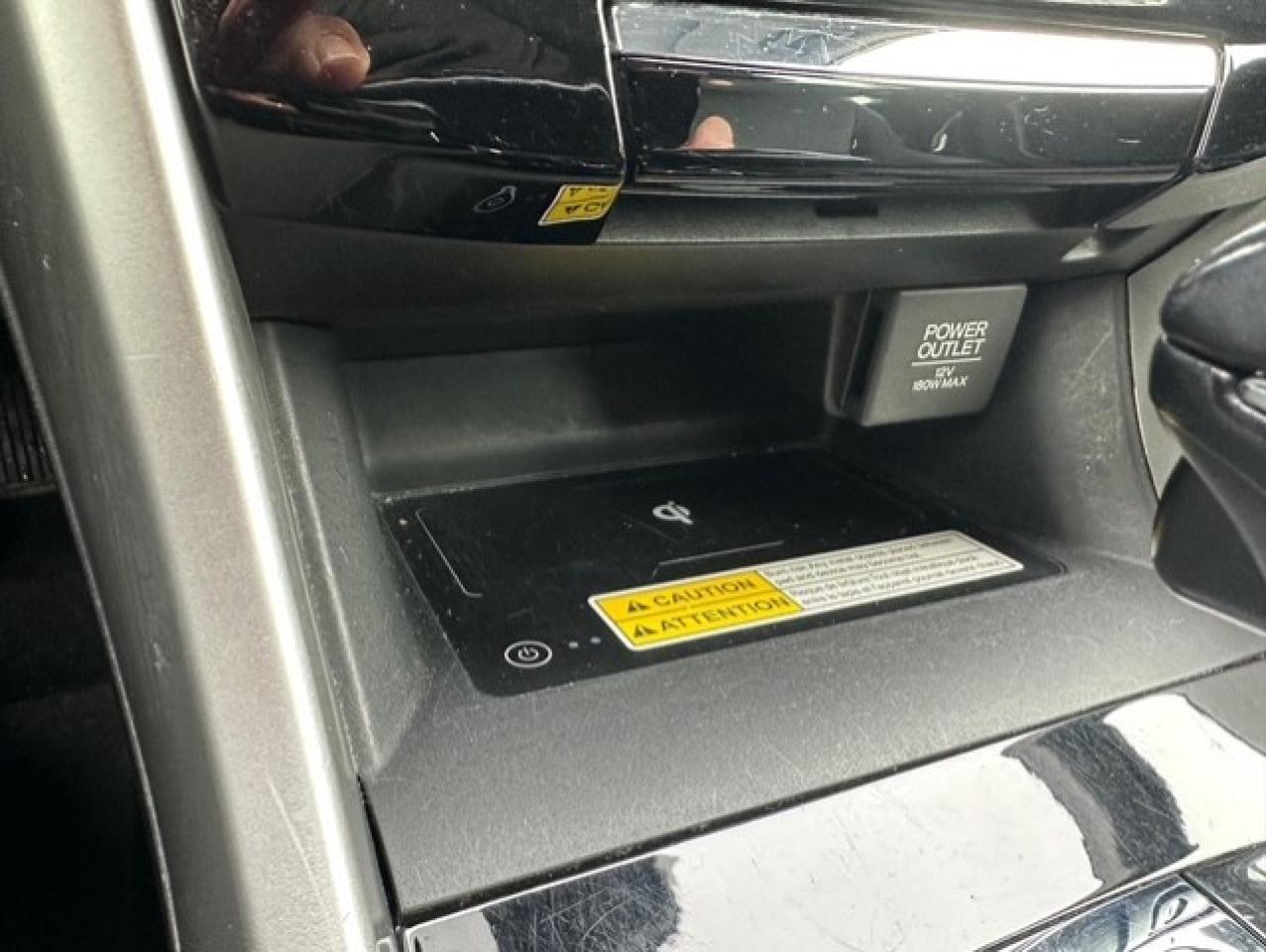 2016 Honda Accord Touring Photo