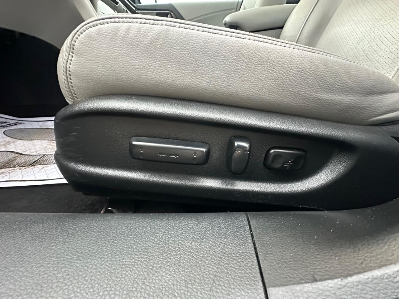 2016 Honda Accord Touring Photo