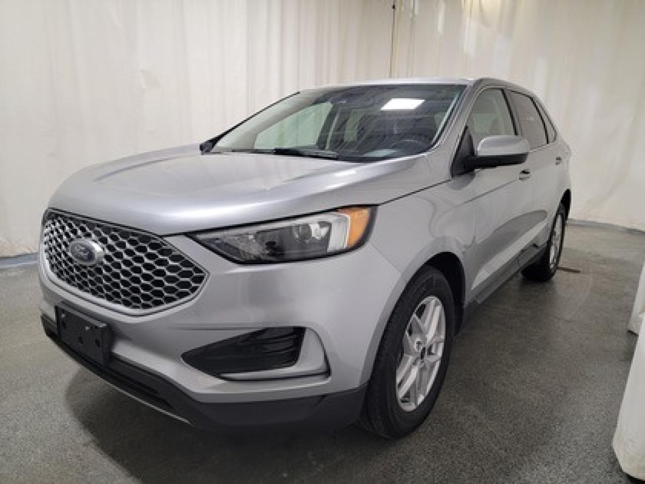 After this vehicle came in on trade, we had our fully certified Pre-Owned Ford mechanic perform a mechanical inspection. This vehicle passed the certification with flying colors. After the mechanical inspection and work was finished, we did a complete detail including sterilization and carpet shampoo.

Bennett Dunlop Ford has been located at 770 Broad St, in the heart of Regina for over 40 years! Our 4.6-star Google review (Well over 4,100 reviews) is the result of our commitment to providing the fastest, easiest and most fun customer experience possible. Our customers tell us that they love that we don't charge any admin or documentation fees!