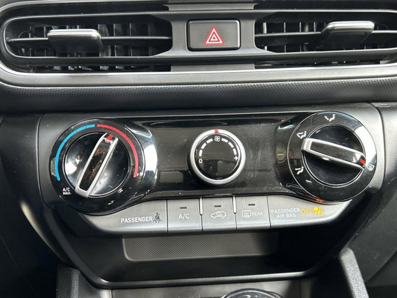 2022 Hyundai KONA 2.0L Preferred AWD Photo