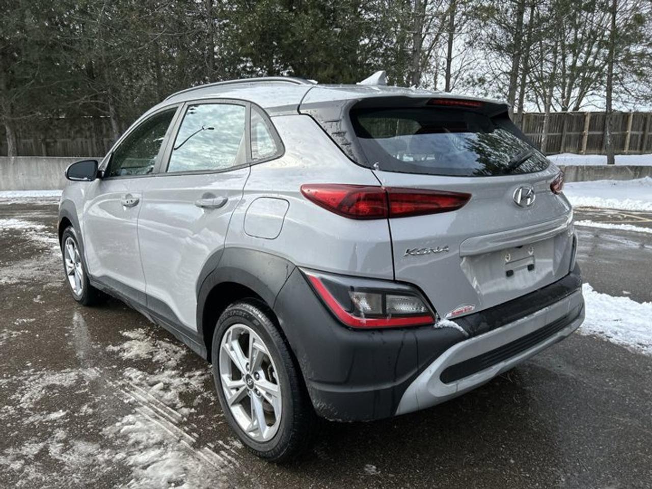 2022 Hyundai KONA 2.0L Preferred AWD Photo