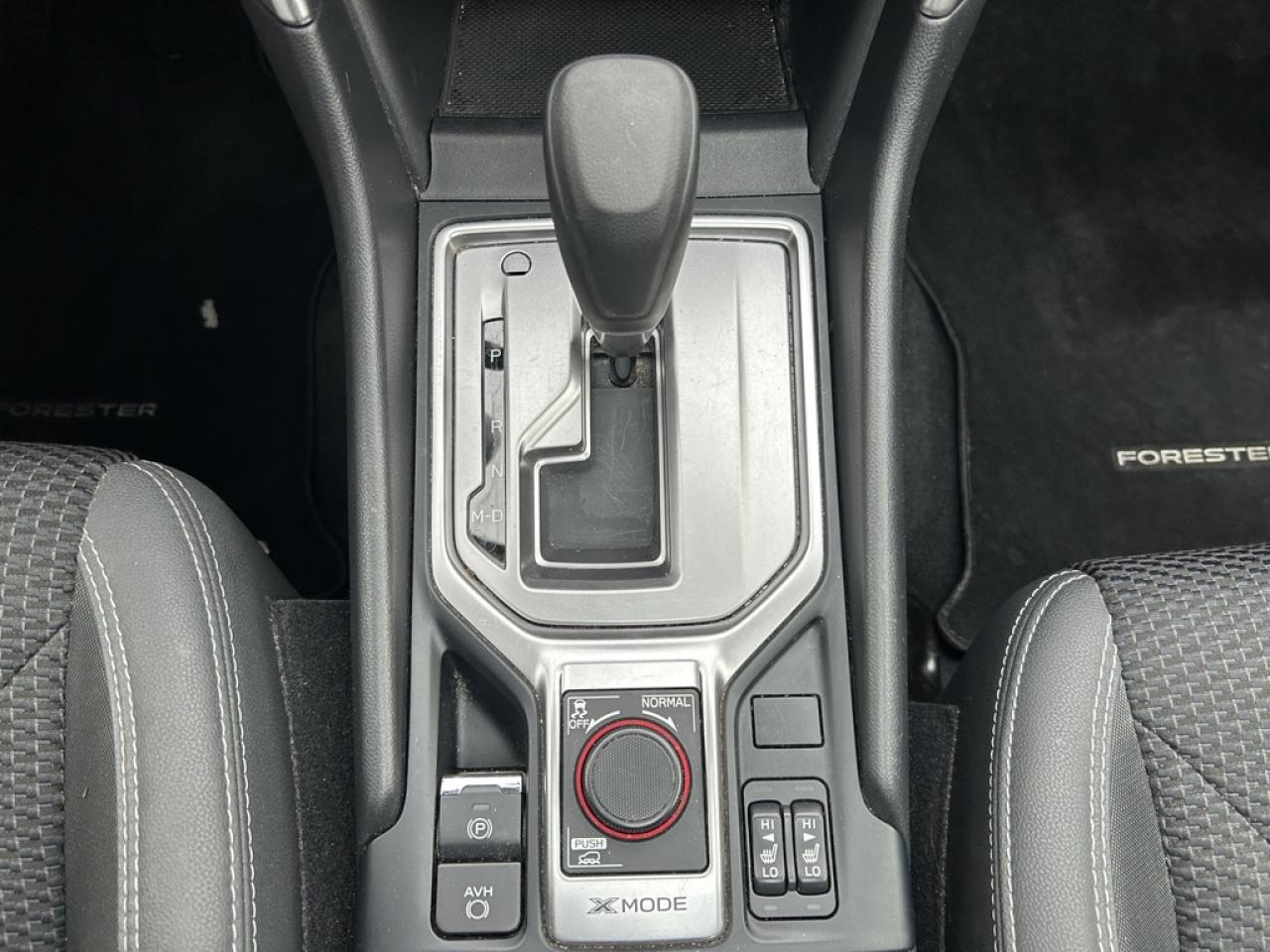 2014 Volkswagen Jetta TRENDLINE   TRENDLINE, AUTO, LOW LOW KM!! Photo