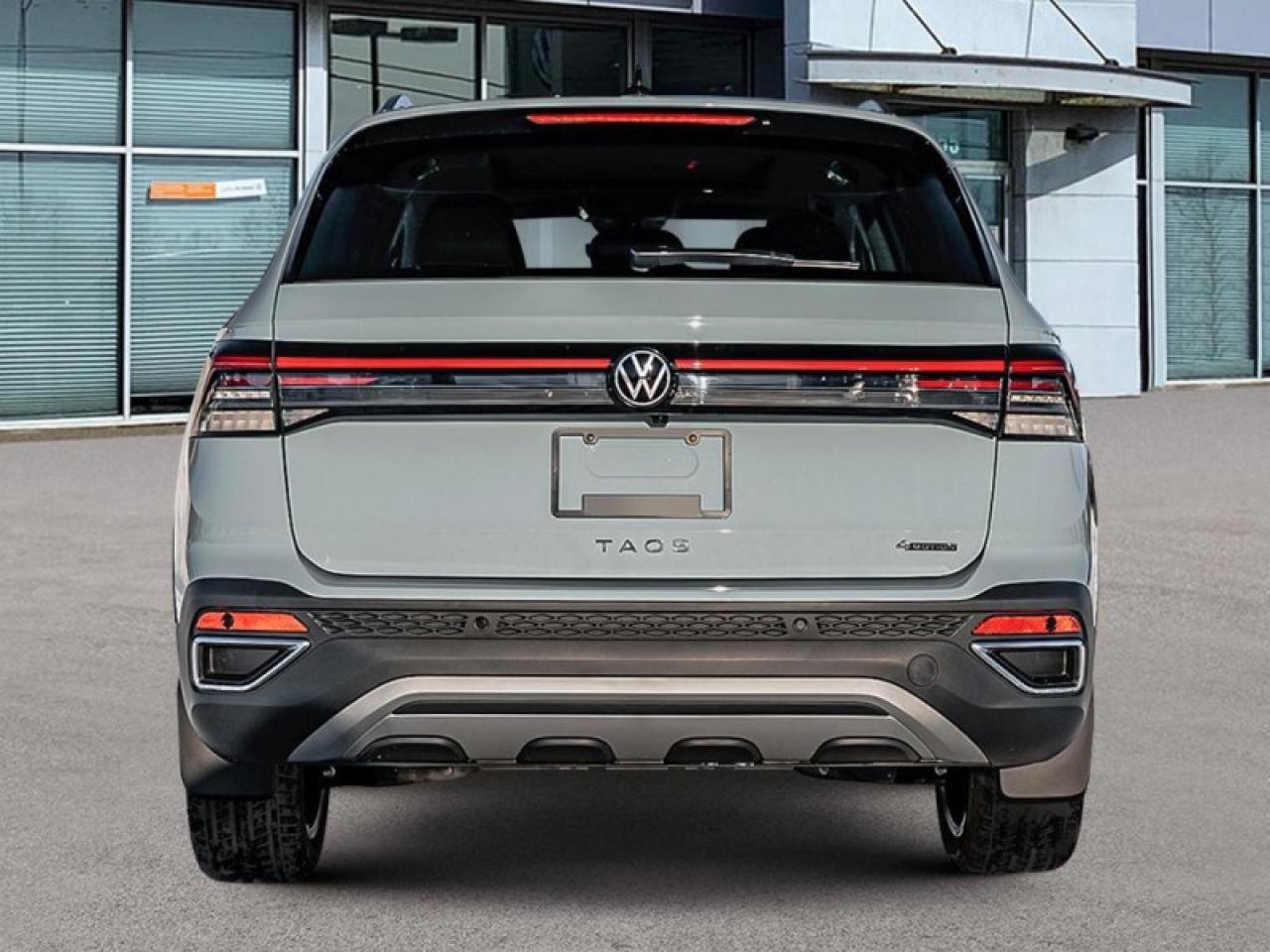 2026 Volkswagen Taos Highline  - Leather Seats Photo4