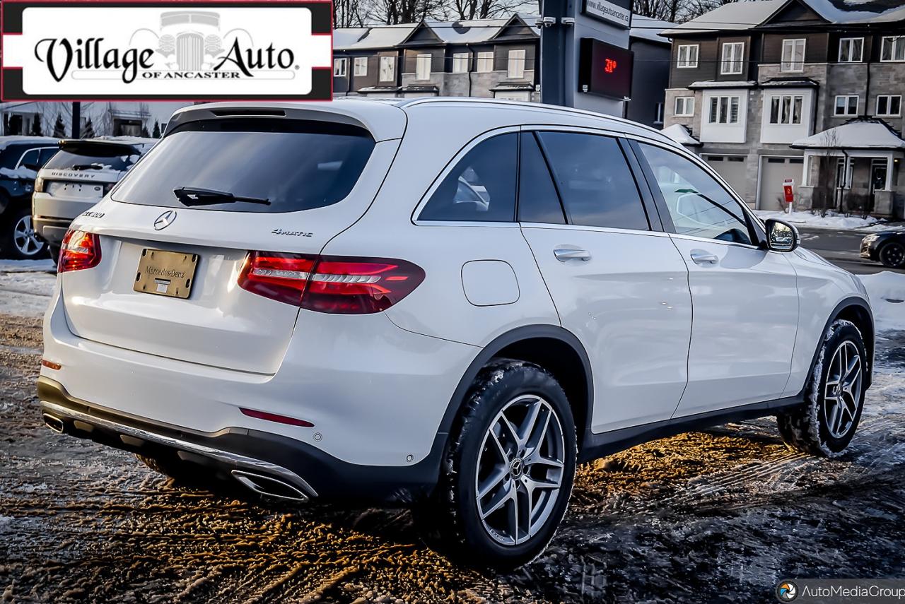 2017 Mercedes-Benz GLC-Class 4MATIC 4DR GLC 300 - Photo #2