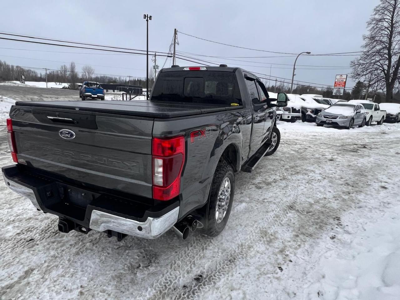 2020 Ford SUPER DUTY F-250 SRW LARIAT Photo4
