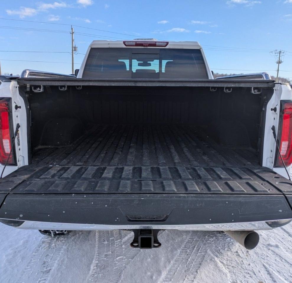 2022 GMC Sierra 2500 4WD Crew Cab 159" SLT Photo