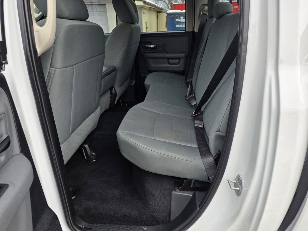 2014 RAM 1500 SLT 4x4 Certified Photo