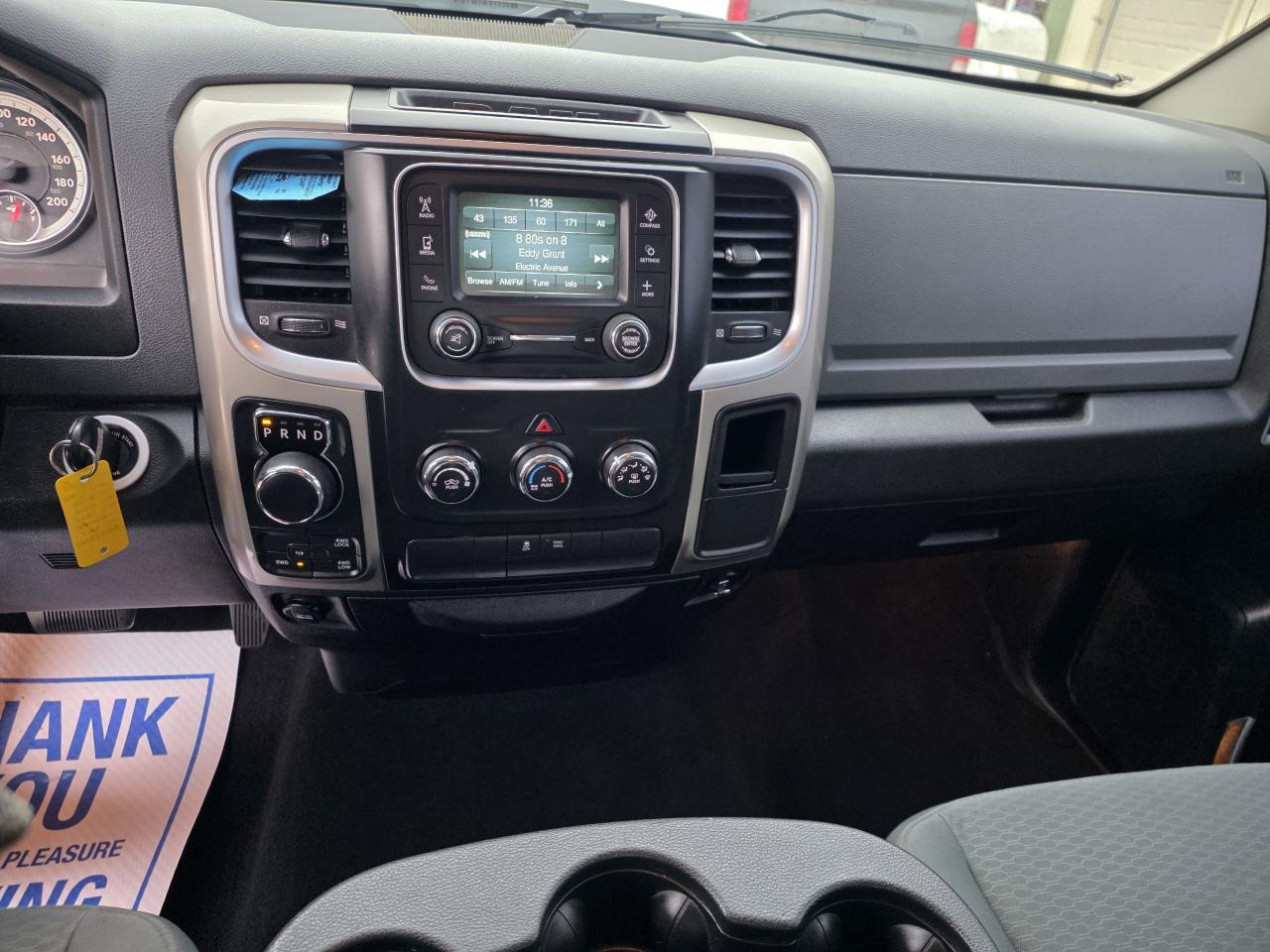 2014 RAM 1500 SLT 4x4 Certified Photo