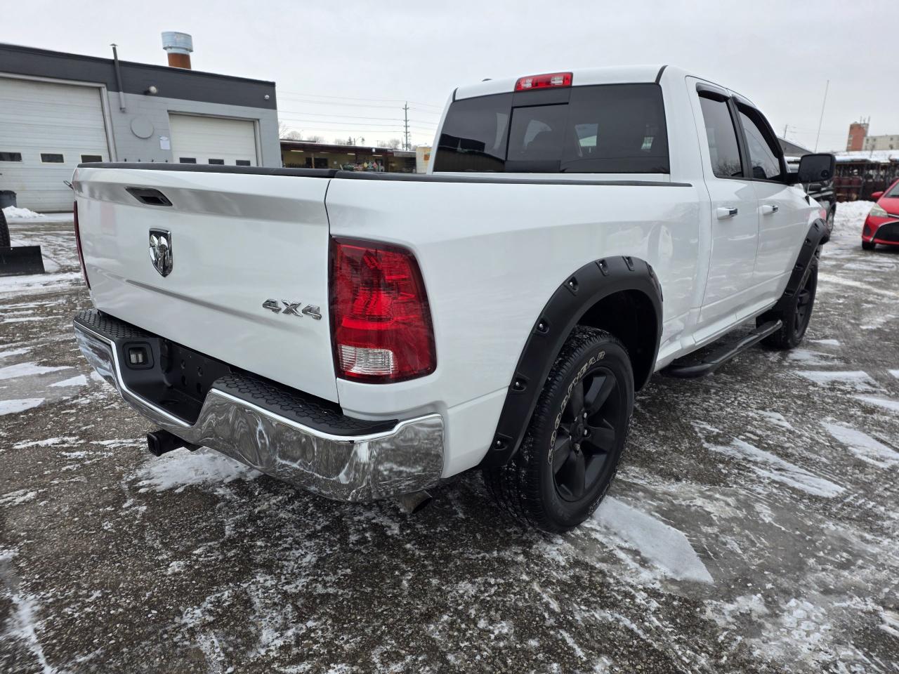 2014 RAM 1500 SLT 4x4 Certified Photo