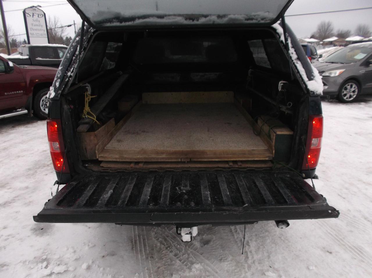 2010 Chevrolet Silverado 1500 C1500 LT E CAB Photo