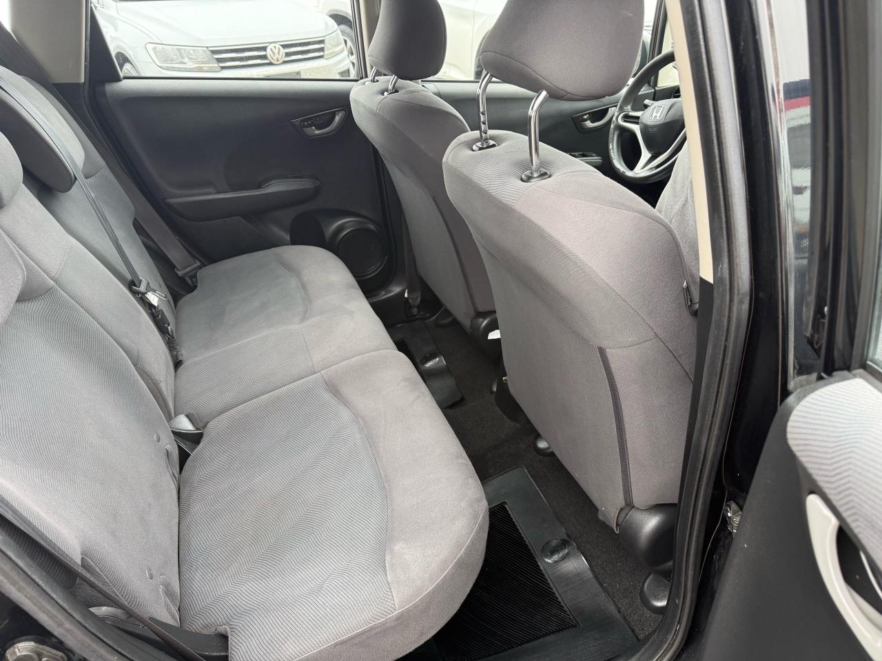 2013 Honda Fit DX-A Photo3