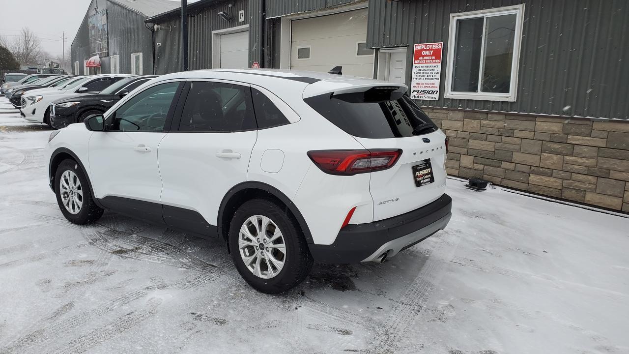 2023 Ford Escape Active-REAR CAMERA-PWR LIFTGATE-LANE ASSIST. Photo