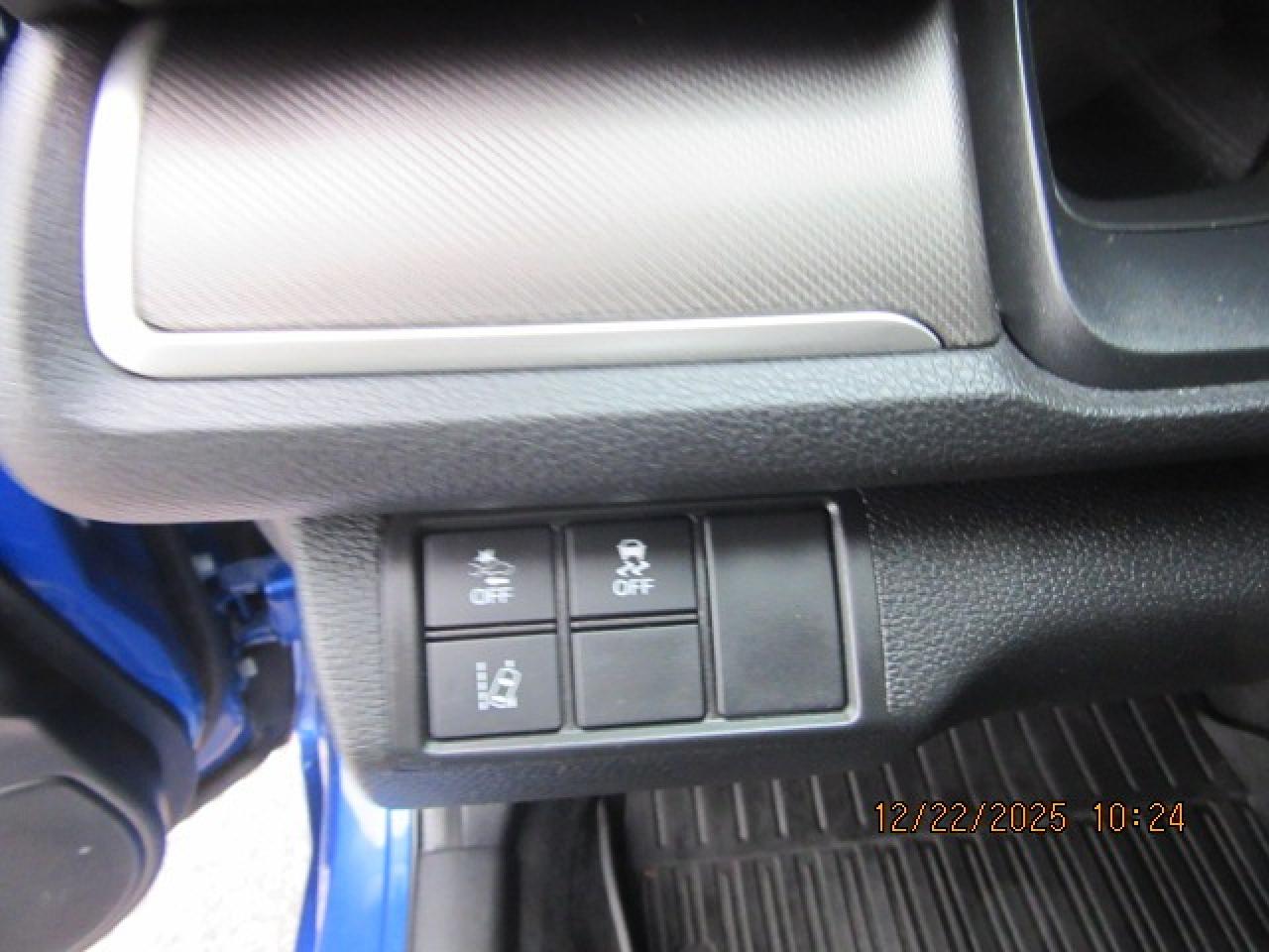 2020 Honda Civic SEDAN LX Photo