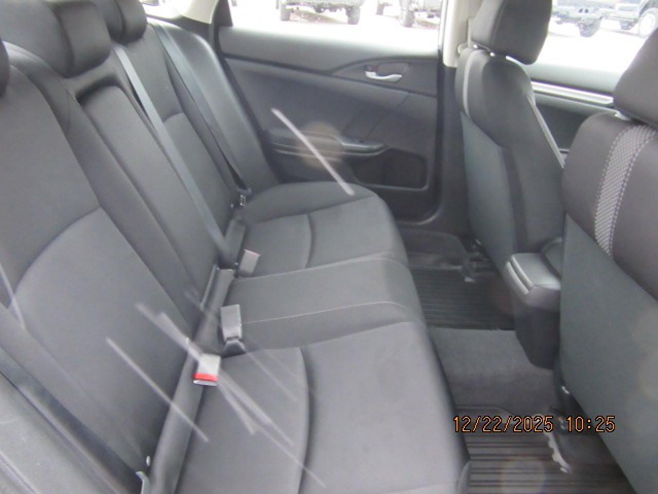 2020 Honda Civic SEDAN LX Photo