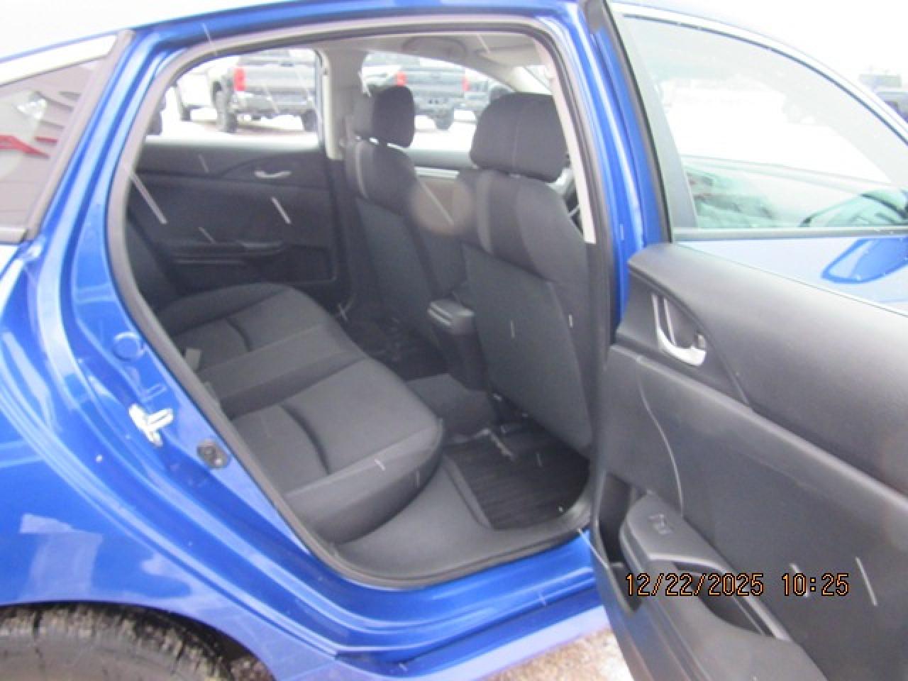 2020 Honda Civic SEDAN LX Photo