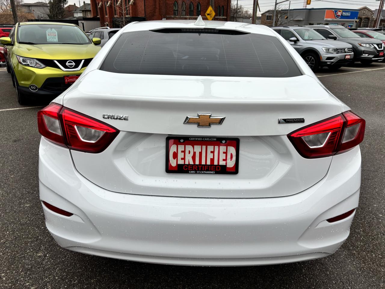 2018 Chevrolet Cruze Premier Photo3