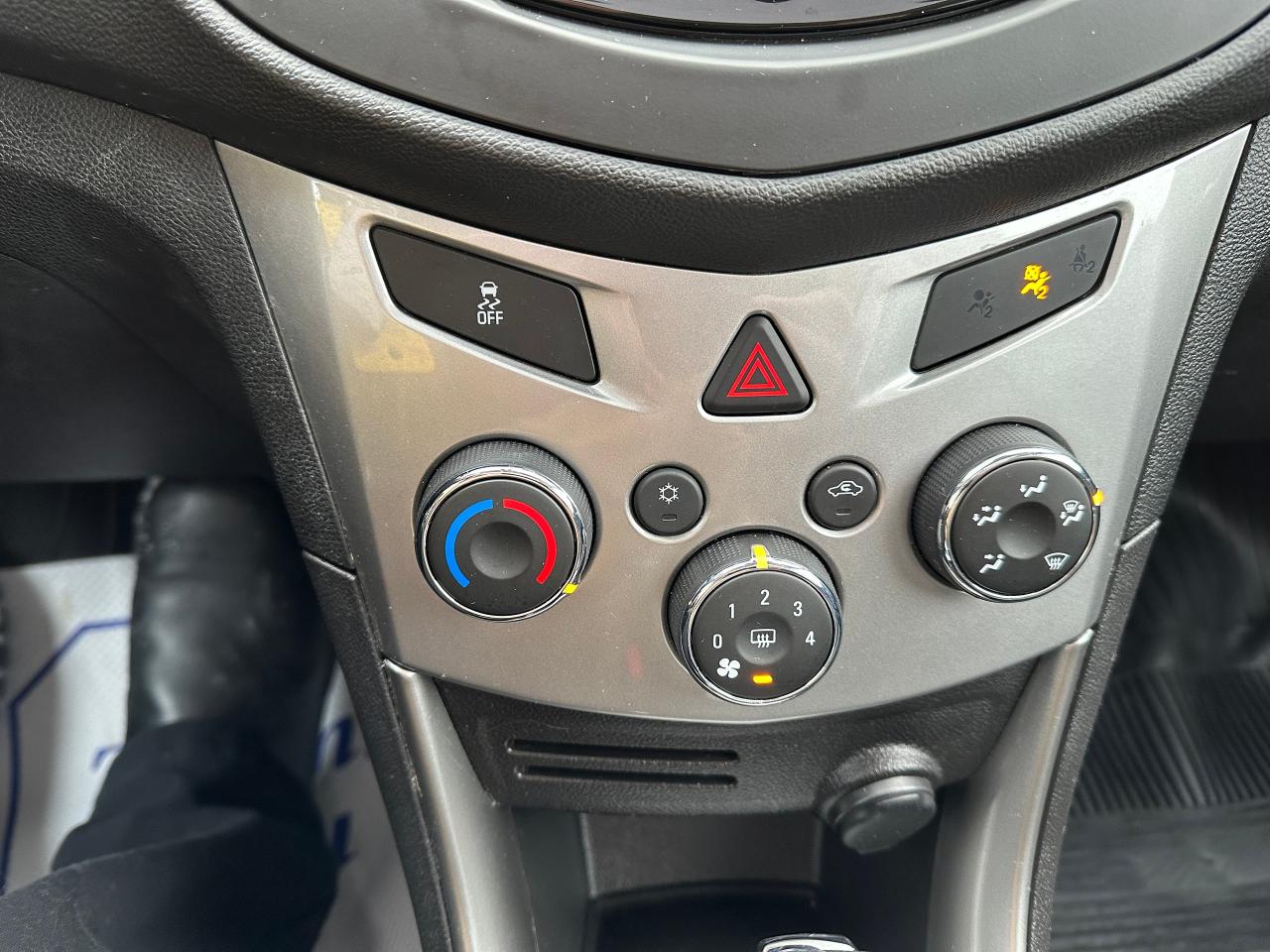 2016 Chevrolet Trax AWD 4dr LT Photo5