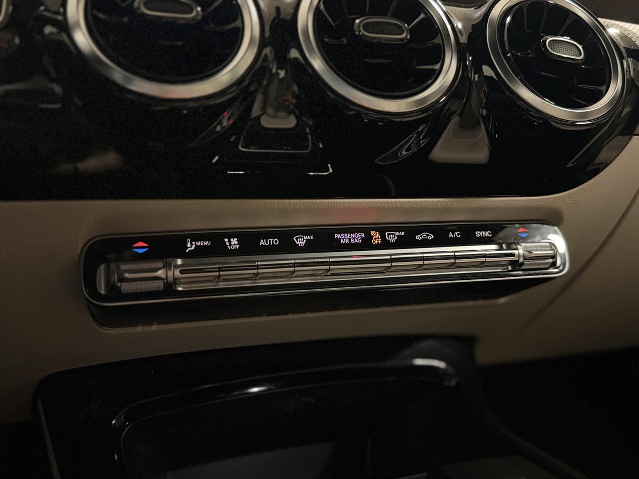 2021 Mercedes-Benz A220 A 220 Photo