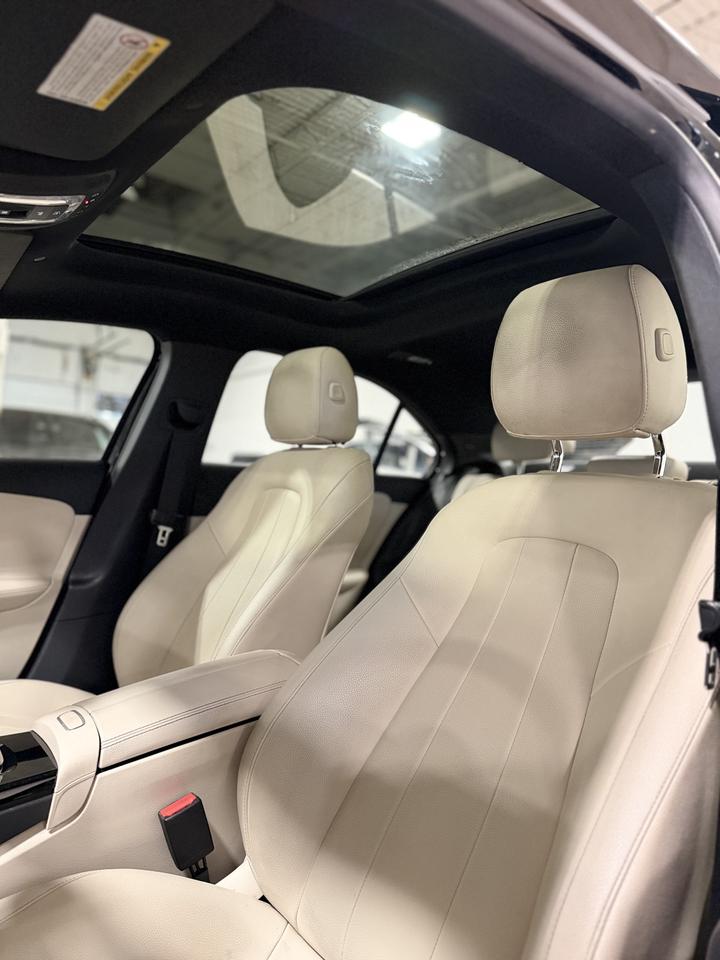 2021 Mercedes-Benz A220 A 220 Photo