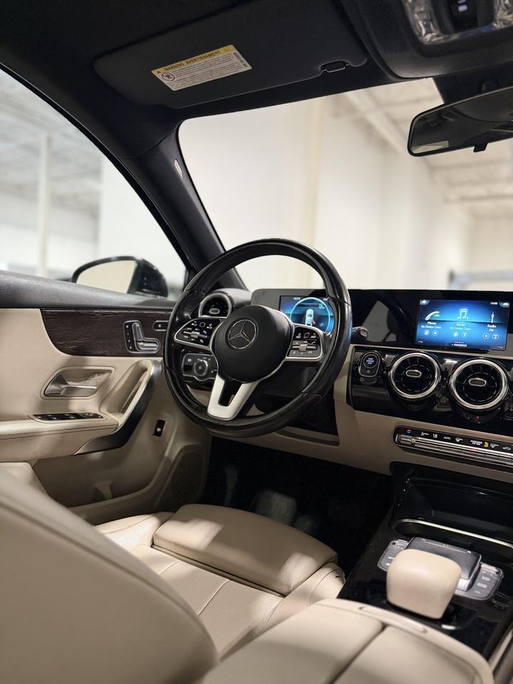 2021 Mercedes-Benz A220 A 220 Photo