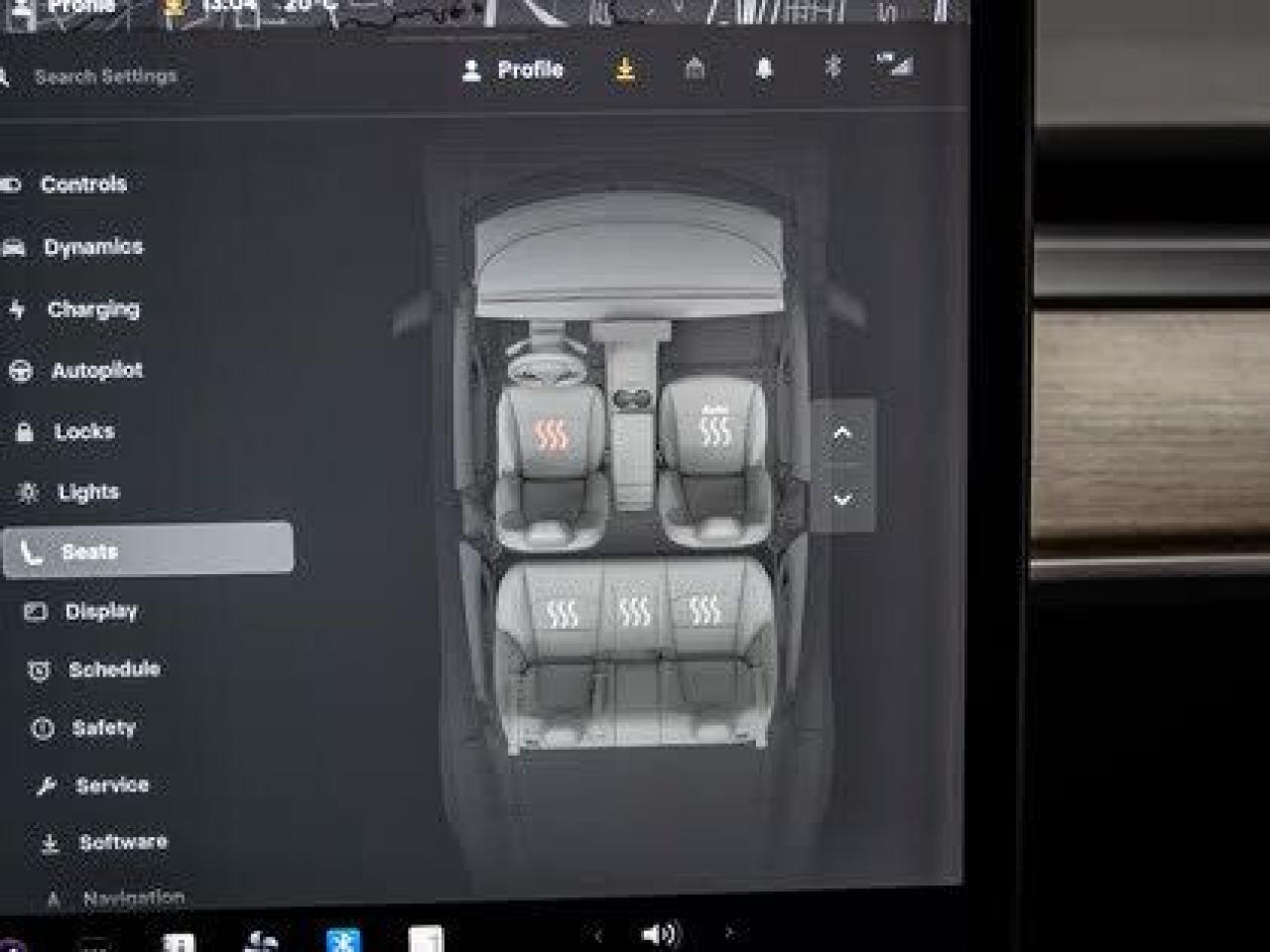 2019 Tesla Model 3 STANDARD RANGE PLUS Photo